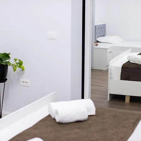 Eka Luxury * Tirana