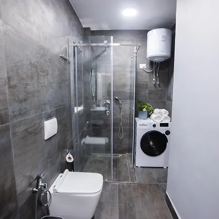 Eka Luxury Tirana
